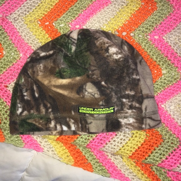 Under armor scent control camo hat - Picture 2 of 5